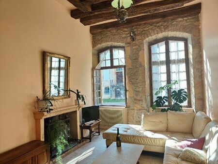 vends appartement indépendant cour de l'abbaye