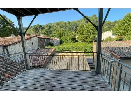 location appartement  77.11 m² t-3 à le martinet  575 €