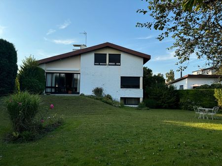 maison d'architecte parc delpech bâtie sur environ 1000 m2