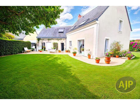 vente maison à sainte-gemmes-sur-loire (49130) : à vendre / 142m² sainte-gemmes-sur-loire