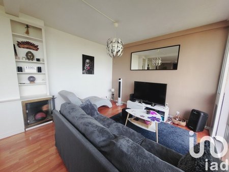 vente appartement 3 pièces de 72 m² à la celle