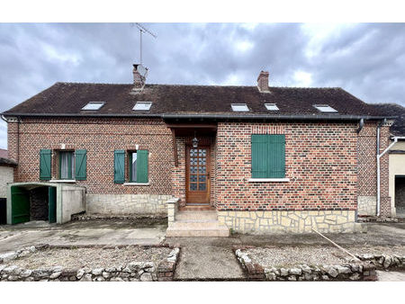 location maison 4 pièces 162 m² beauvais (60000)