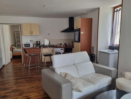 location appartement 2 pièces meublé à merdrignac (22230) : à louer 2 pièces meublé / 42m²