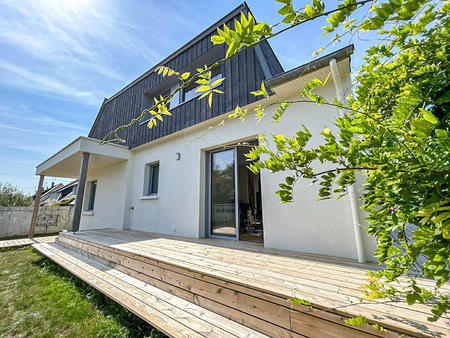 vente maison à dinard (35800) : à vendre / 150m² dinard