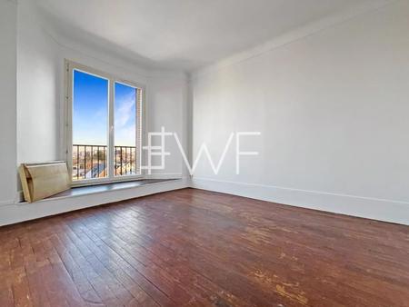 studio lumineux avec balcon et vue - proche gare de colombes