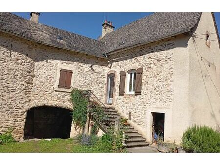 vente maison 10 pièces 300 m² belcastel (12390)