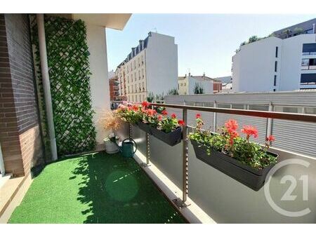 appartement f4 à vendre - 4 pièces - 85 28 m2 - pantin - 93 - ile-de-france