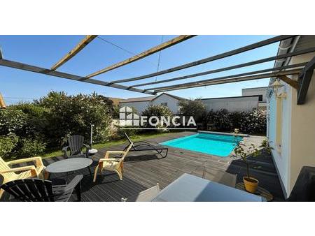 vente maison piscine à niort (79000) : à vendre piscine / 175m² niort