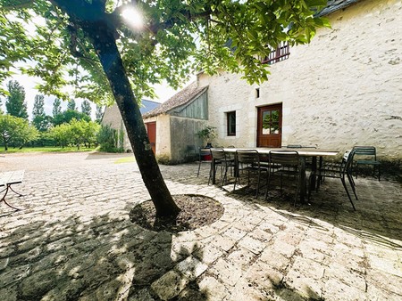 maison de luxe à vendre à ambillou