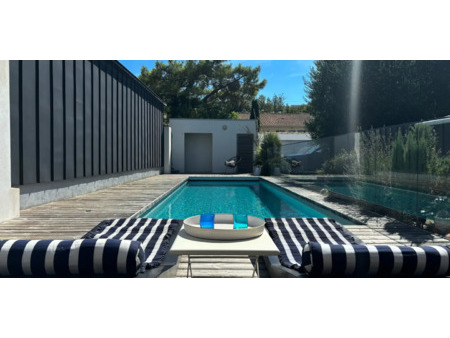 maison avec piscine et terrasse la rochelle (17)