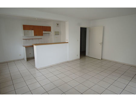 vente appartement 3 pièces 64 m² auch (32000)