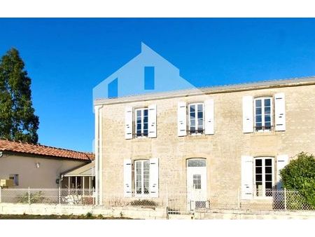 vente maison 5 pièces 126 m² longèves (17230)