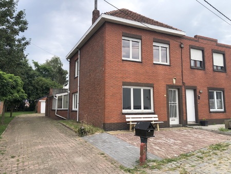 huis te koop in hoogstraten met 2 slaapkamers