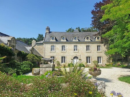 château à vendre dans le quartier centre ville