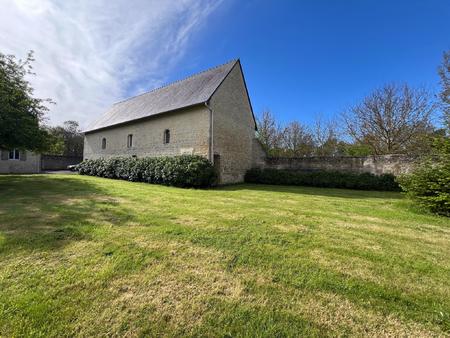 vente longère et corps de ferme à bayeux (14400) : à vendre / bayeux