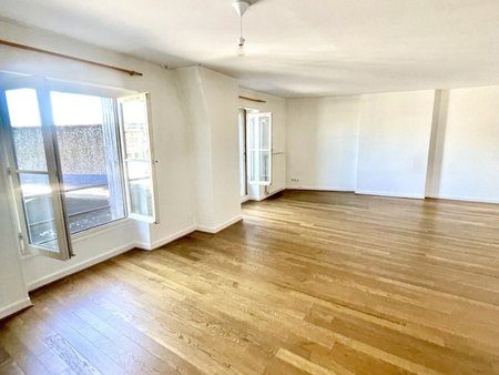 vente appartement 3 pièces de 82 m² à poitiers (86000)