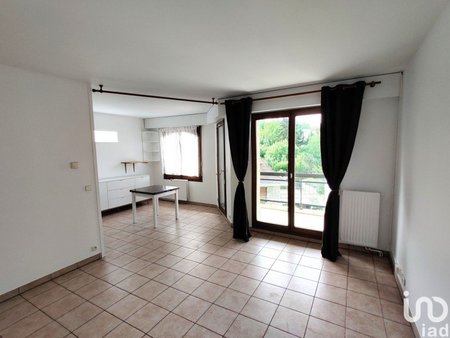 location studio 1 pièce de 34 m² à rosny