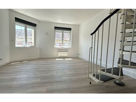 location appartement  68.25 m² t-1 à saint-quentin  615 €