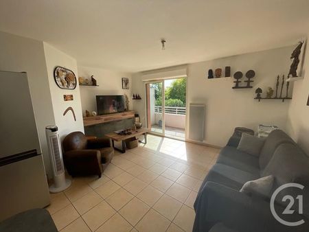 appartement f2 à vendre - 2 pièces - 41 32 m2 - libourne - 33 - aquitaine