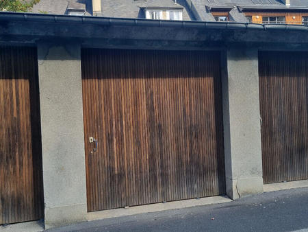 location garage box et parking à saint-lô (50000) : à louer / 15m² saint-lô