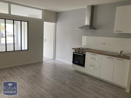 location appartement crêches-sur-saône (71680) 2 pièces 33.75m²  530€