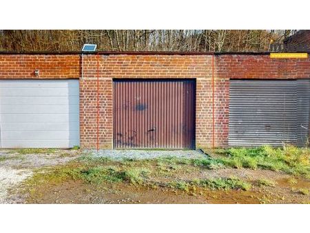 garage fermé à vendre