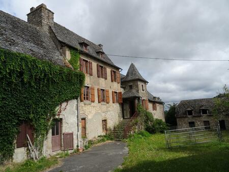 secteur sénergues corps de ferme avec maison de maitre - 14 pièce(s) 270 m2 - terrain 1ha4