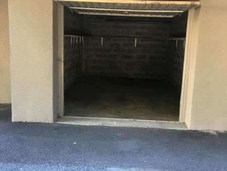 parking à louer - 12 m2 - montpellier - 34 - languedoc-roussillon