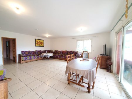 appartement t4 dans maison individuelle - millau