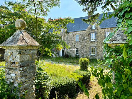 ancien presbytère à rénover dans un cadre pittoresque et pai