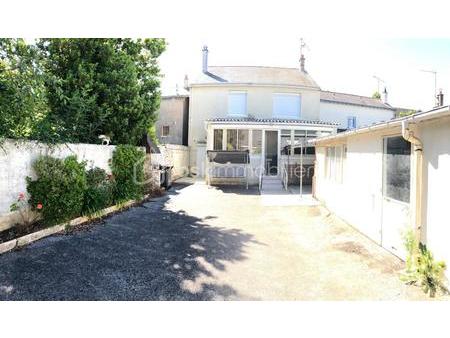 vente maison à angers monplaisir (49000) : à vendre / 119m² angers monplaisir