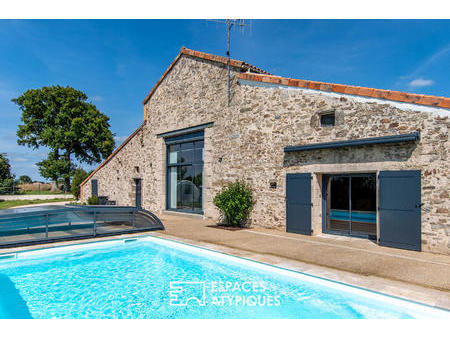 vente maison piscine à chanverrie (85130) : à vendre piscine / 276m² chanverrie