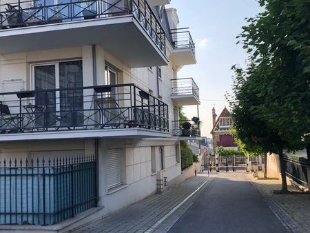 appartement 2 chambres dans résidence de standing très au calme proche gare