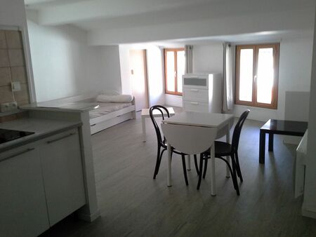 studio 23m2 aubenas