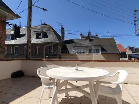 maison avec terrasse + 2 garages au pollet