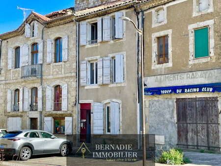 a vendre maison de village de 108 m2 avec 2 appartements au