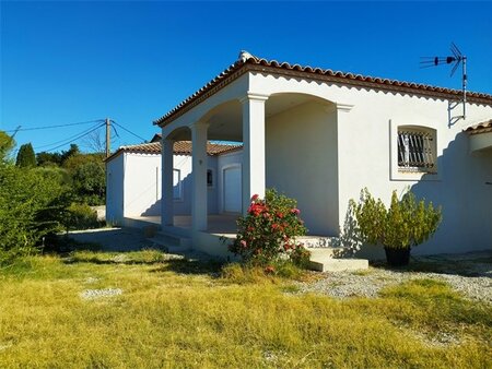 proche nîmes  nages et solorgues villa de charme type 4