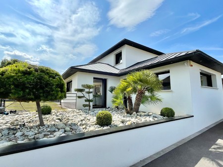 maison de luxe à vendre à plourhan