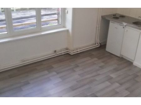 location appartement 1 pièce 17 m² tourcoing (59200)