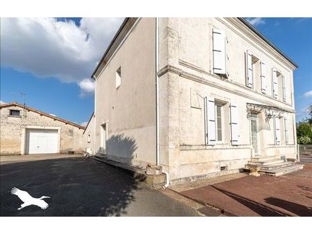 vente maison 7 pièces 238 m² saint-michel (16470)