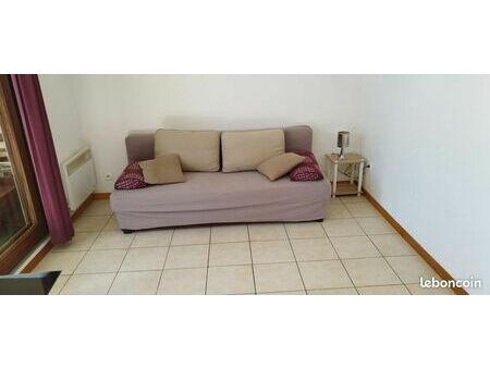 loue jolie appartement (septembre - juin )