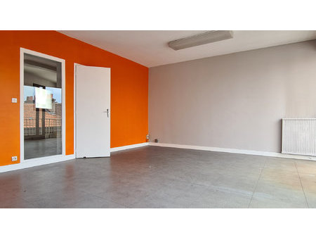 angoulême: appartement à rénover