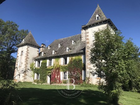 château à vendre à mur-de-barrez