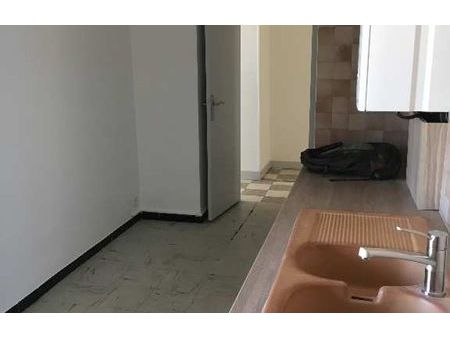 location appartement 3 pièces 76 m² montpellier (34000)