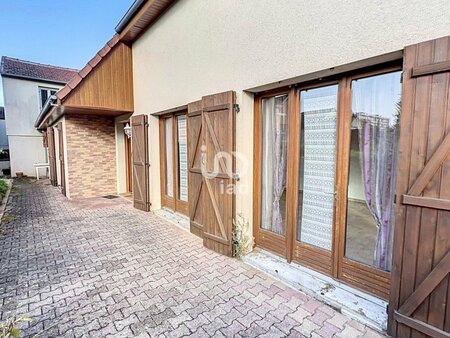 vente maison traditionnelle 5 pièces de 135 m² à bourges (18000)