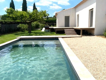 maison contemporaine 130 m² avec piscine  terrasse et garage sur un terrain de 960 m² à pu