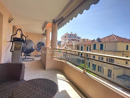 location a l'année cannes proche centre-ville 2 pièces 48m2 avec terrasse 20m2 et garage