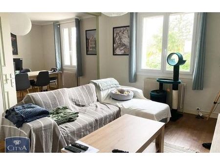 location maison 2 pièces 70 m² niort (79000)