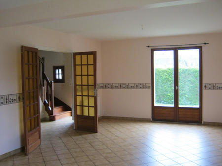 location maison à ploërmel (56800) : à louer / 129m² ploërmel