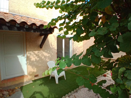 location maison 4 pièces 94 m² narbonne (11100)